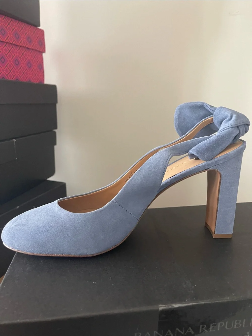 NWOT Light Blue Suede Knot Strap Block Heel